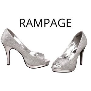RAMPAGE Gracee Silver Sparkle Peep-toe Platform Pumps Size 8